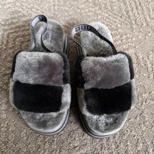 Brand New UGG Black and Grey Fluff Yeah Platform Slippers  Size 8